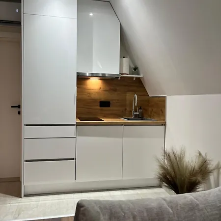 La Casa Дом отдыха Яйце